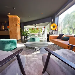 aparthotel-atenea-valles.catalonia-hotels.com/